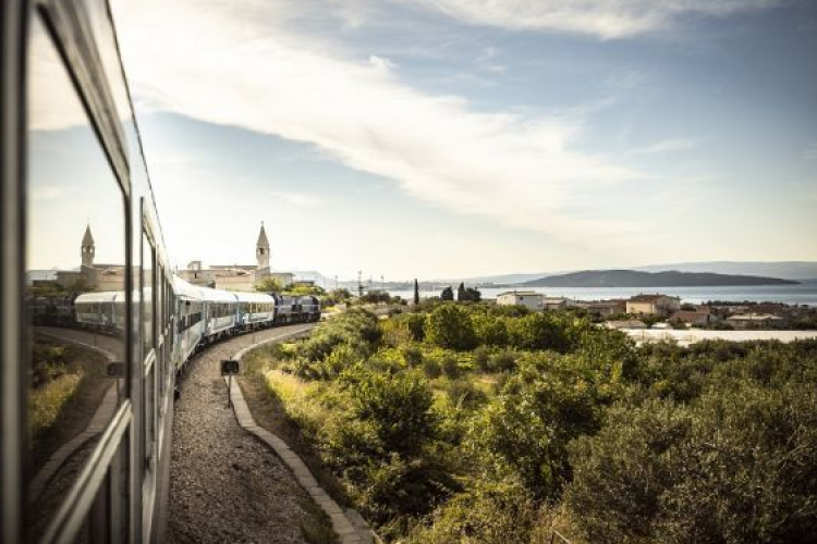 Az első hetekben már több ezren váltottak jegyet az Adria InterCity-re