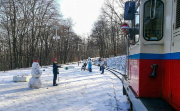 A Gyermekvasút év végi menetrendje