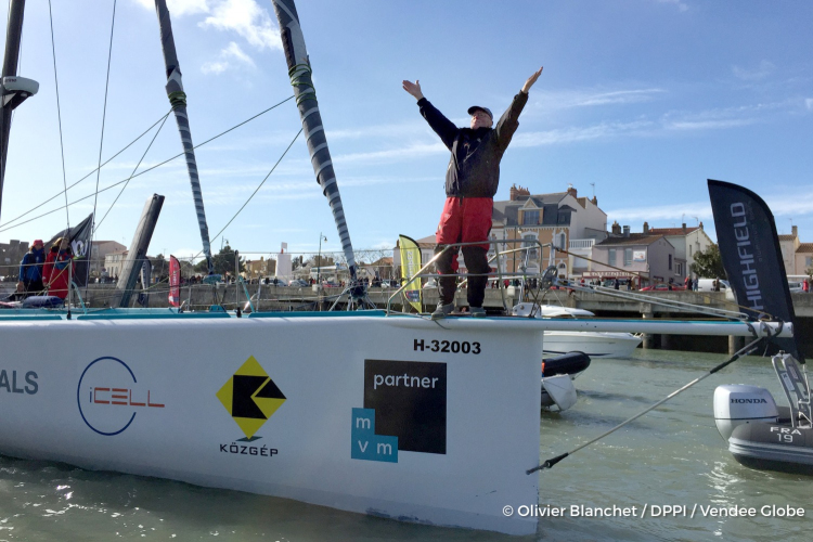 Fa Nándor 8. helyen befutott Vendée Globe-on
