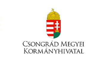 Karácsonyra is több számítógépet ajándékoz a megyei kormányhivatal - Ruhaadomány is kerül a fa alá