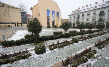 Park, játszótér, mélygarázs avatása a Hódi Pál utcán