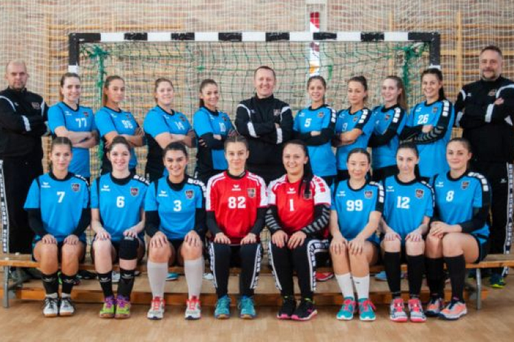 KÖZÖNSÉGSZÓRAKOZTATÓ JÁTÉKKAL TARTOTTUK ITTHON A KÉT PONTOT