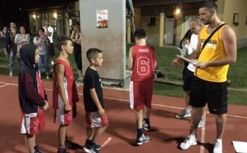 Éjszakai streetball a Mozgás Éjszakáján