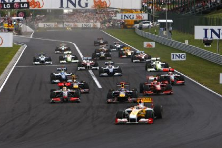 Díjmentes vasúti utazás a Forma–1 Magyar Nagydíjra