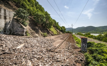 A szobi vonalon június 15-től változik a pótlóbuszok útvonala