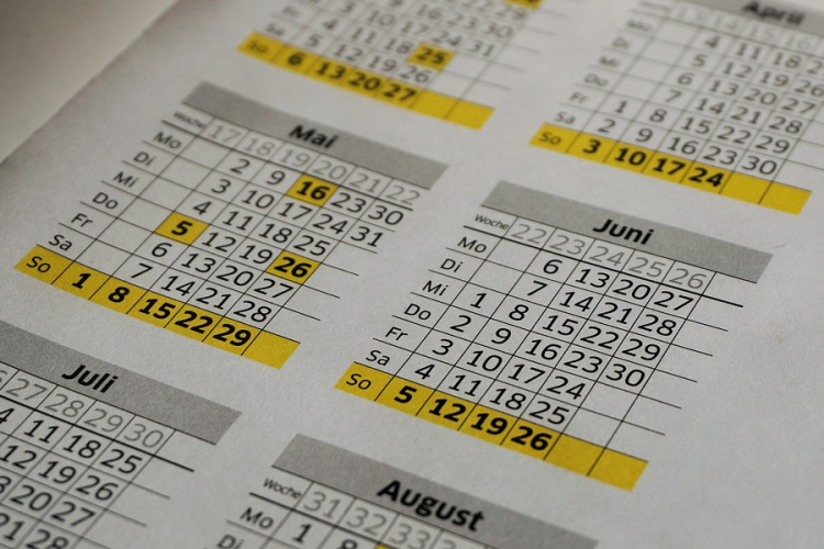 Jövőre hat szombaton kell dolgozni, viszont kilenc hosszú hétvége lesz